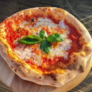 We've got you covered for this Bank Holiday Weekend and Half Term | Hill Cottage Farm Pizzamore pizza oven